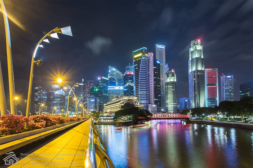 Home On Travel - Singapore Central business district and the river at night