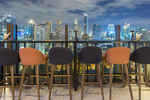 [Review] Char Rooftop Bar ความศิวิไลซ์ใจกลางกรุง